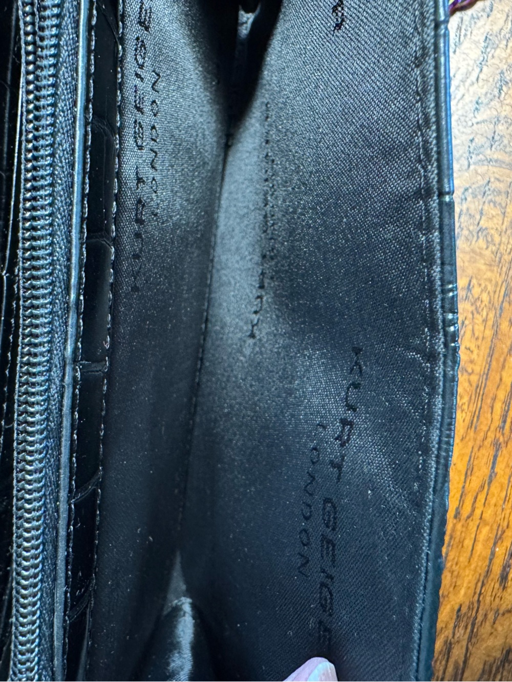 Kurt Geiger Black Croc Kensington Wallet with Rainbow Hardware - Like New - Picture 12 of 14